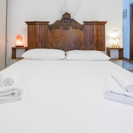 Gozzi House - Comoda Casa - Free Parking - Easy To Venice! Местре Экстерьер фото