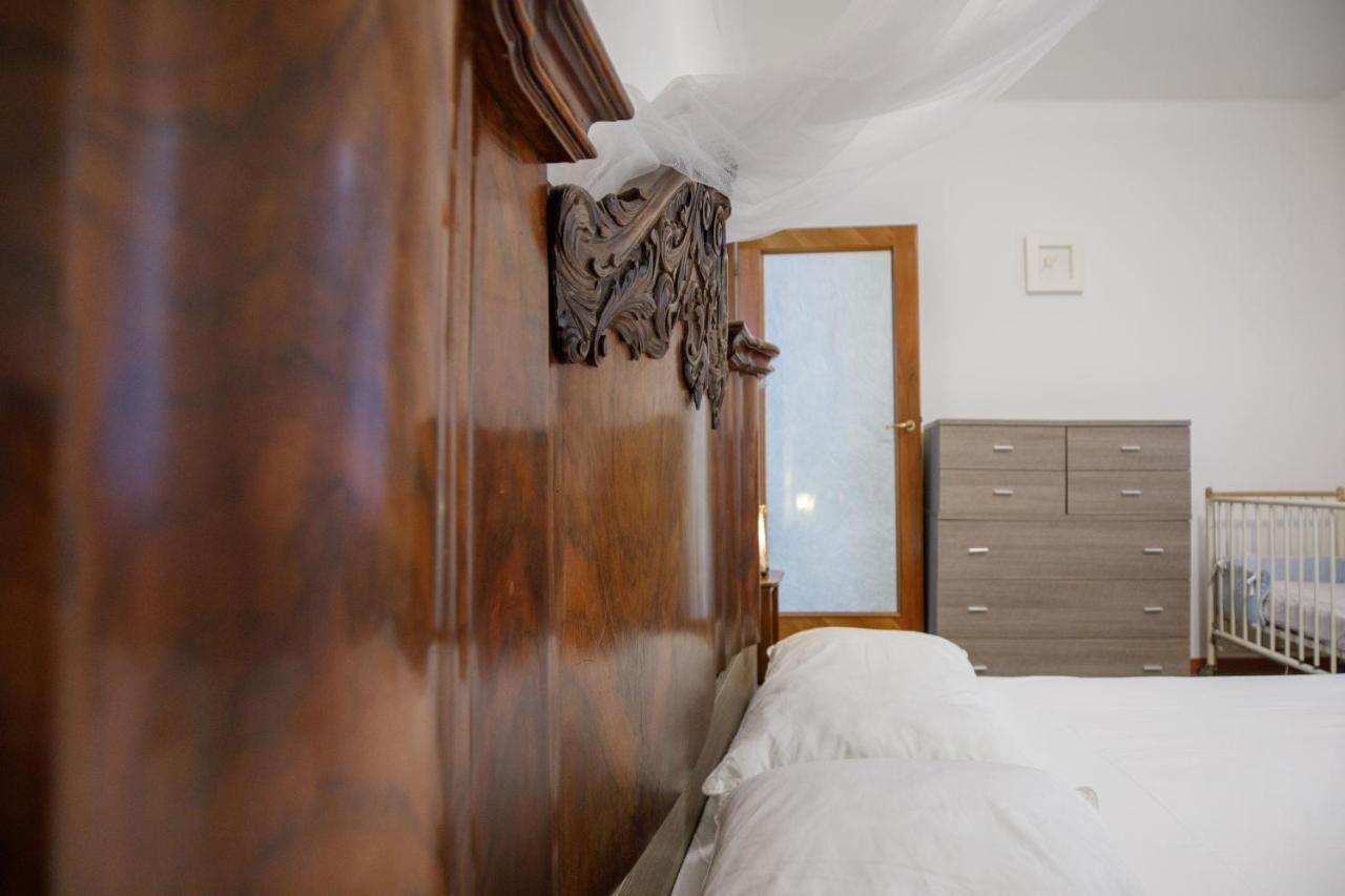 Gozzi House - Comoda Casa - Free Parking - Easy To Venice! Местре Экстерьер фото